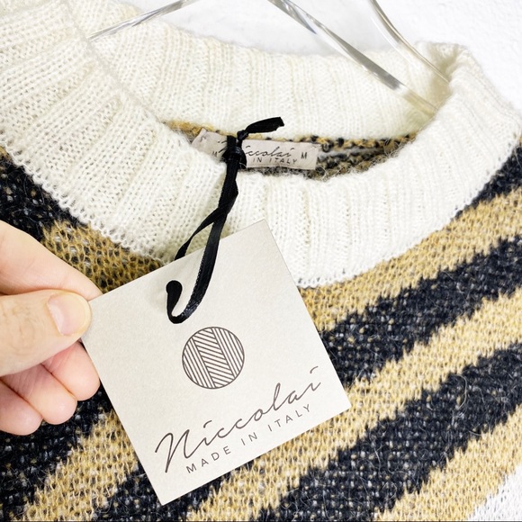 NWT Niccolari Cropped Sweater - Picture 4 of 5